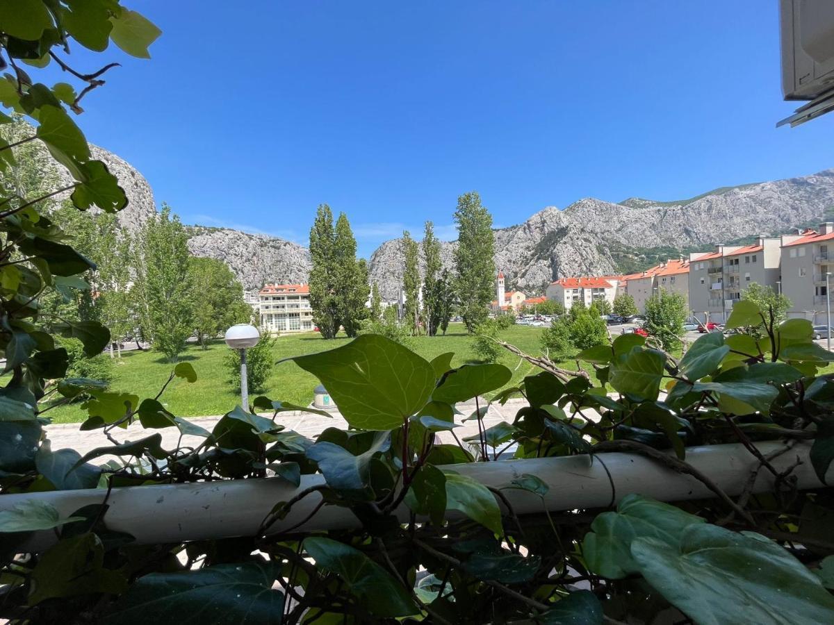 Apartman Vanda Omiš Exterior foto